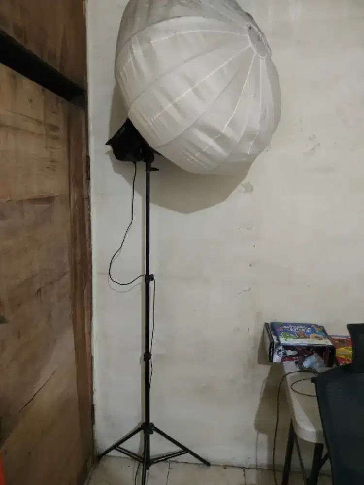 Lampu studio untuk live Dan foto