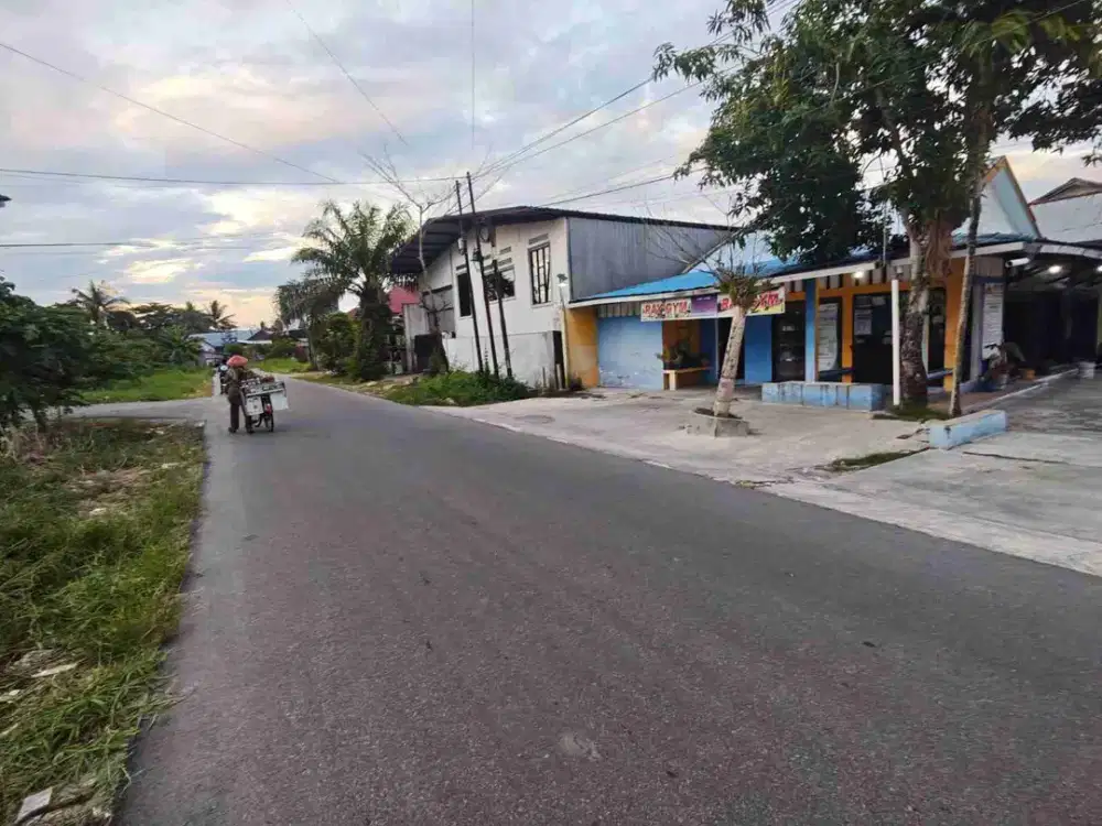 Tempat Gym, Kos2 an, dan rumah satu lokasi (Ahmad Dody)
