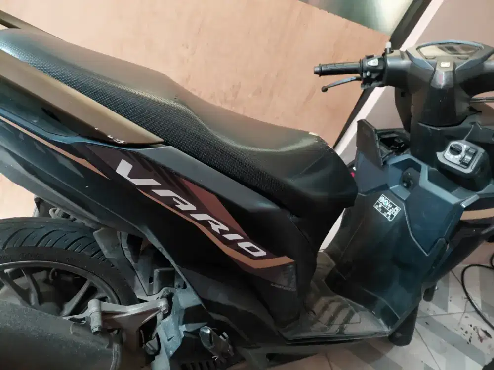 Dijual Motor Vario 125cc th 2022