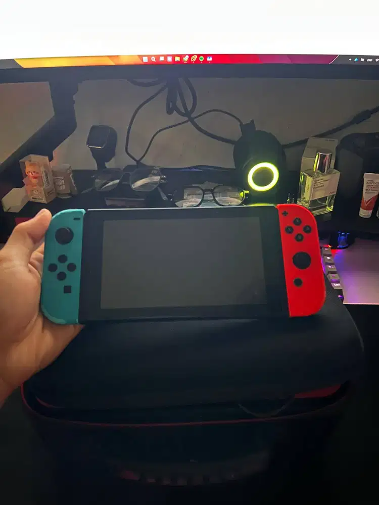 [DIJUAL] Nintendo Switch V1 OFW - Fullset + Game NBA 2K20