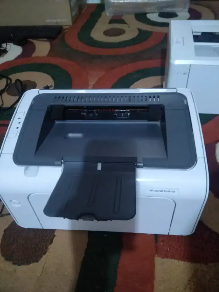 Printer HP LaserJet pro M12W, mulus likenew,siap pakai, Murmer