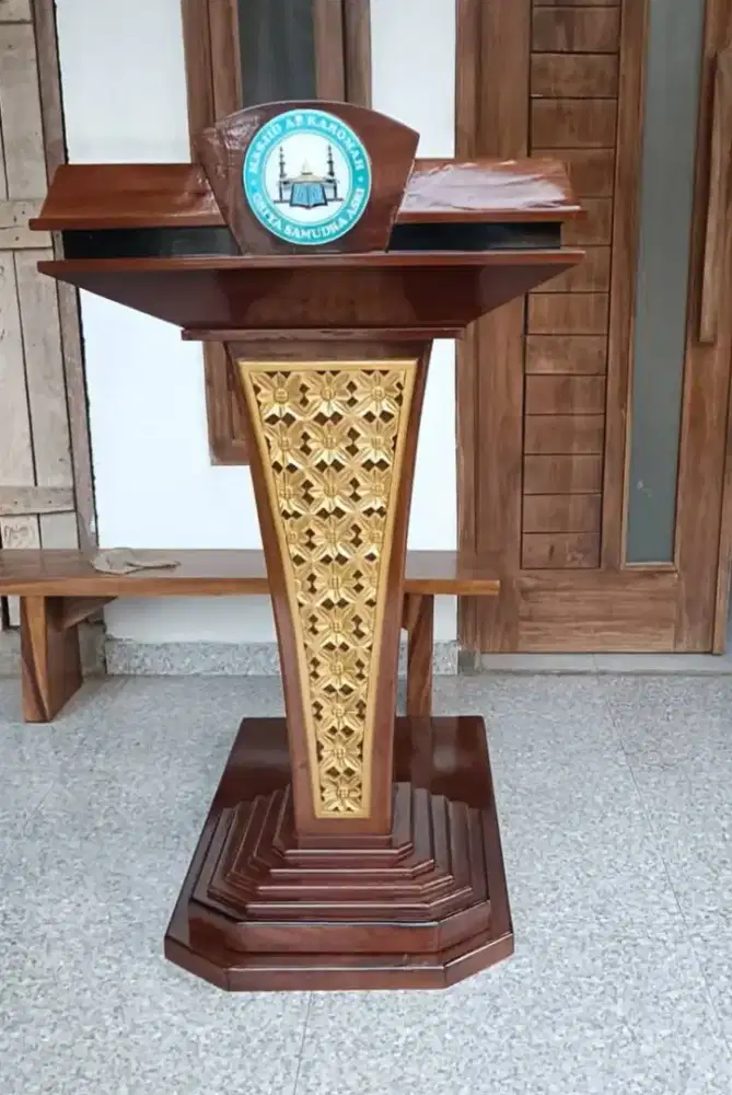 Mimbar minimalis pidato