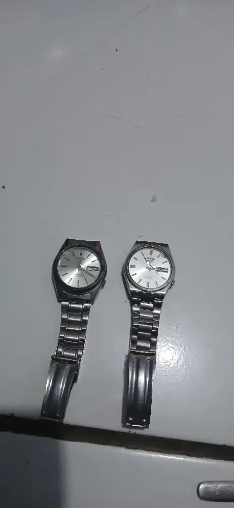Jam tangan automatic