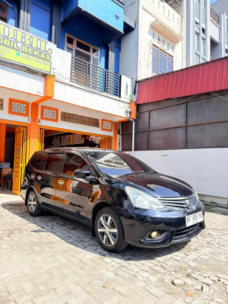 Nissan Grand livina 2017 Bensin