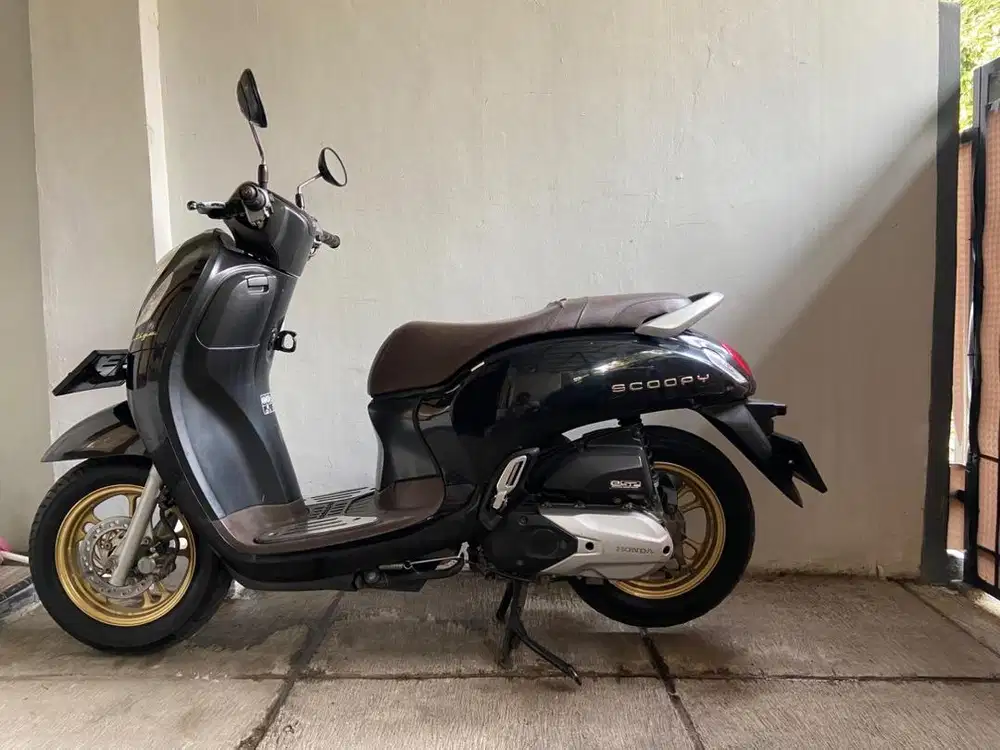 Scoopy prestige 2021