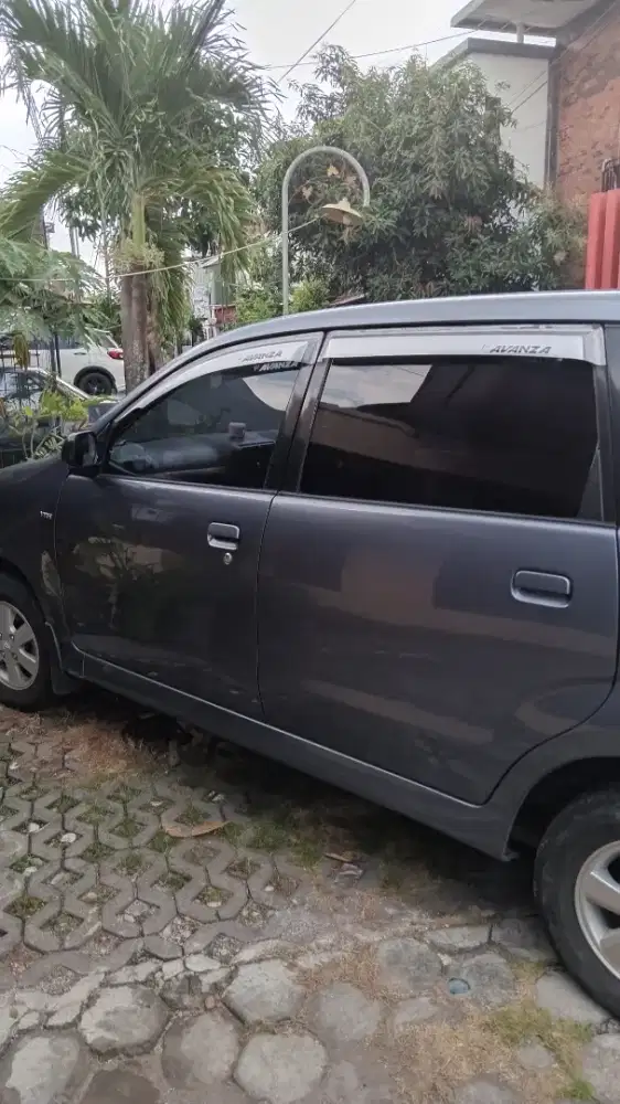 Dijual Avanza th 2011 e upgrade g