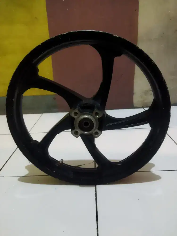 Velg Suzuki SkyDrive copotan