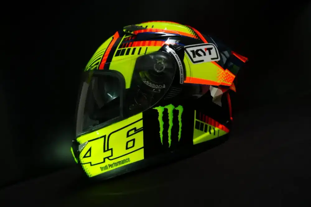 Dijual helm koleksi kesayangan kyt k2rider livery v.rossi 2015