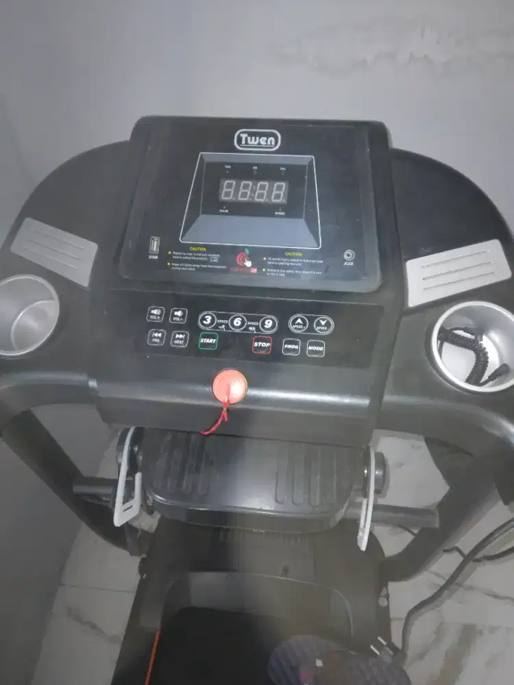 Bismillahhirohmannirohim... jual tredmil