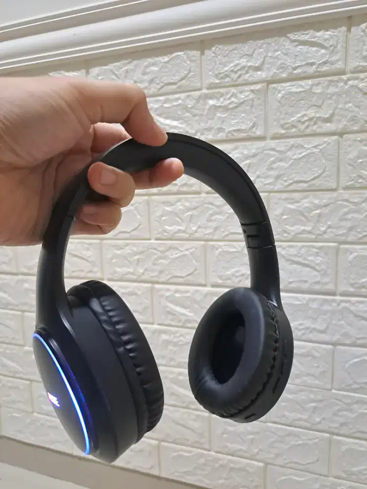 Headphone Bluetooth JETE-13 Series

- BEKAS JARANG PAKAI