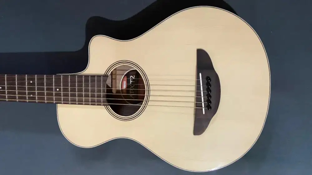 Gitar Yamaha apxt2 like new