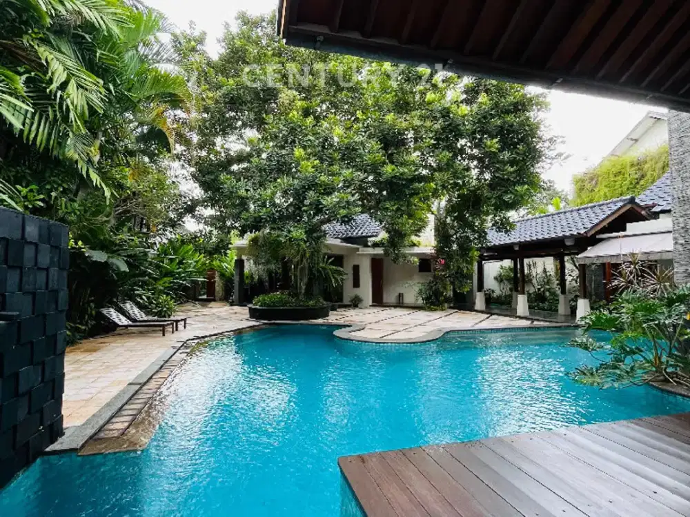 Rumah Mewah 2000 Meter Di Cilandak Siap Huni