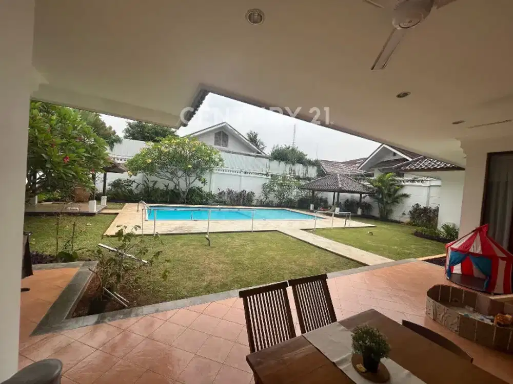 VILLA PALMA  PEJATEN  BARAT  PRIVATE POOL  BEST INVEST