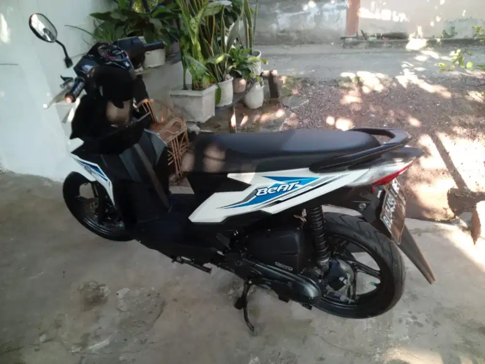 Di jual motor honda beat 2019