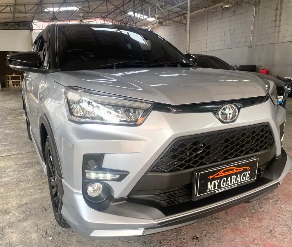 Raize GR 1.0 Silver 2022 Two Tone km 30K Tangan 1 antik Full Original