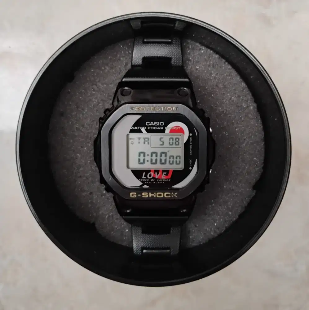 G-shock DW5600LP Filip Pagowski Love Power of Fashion JDM