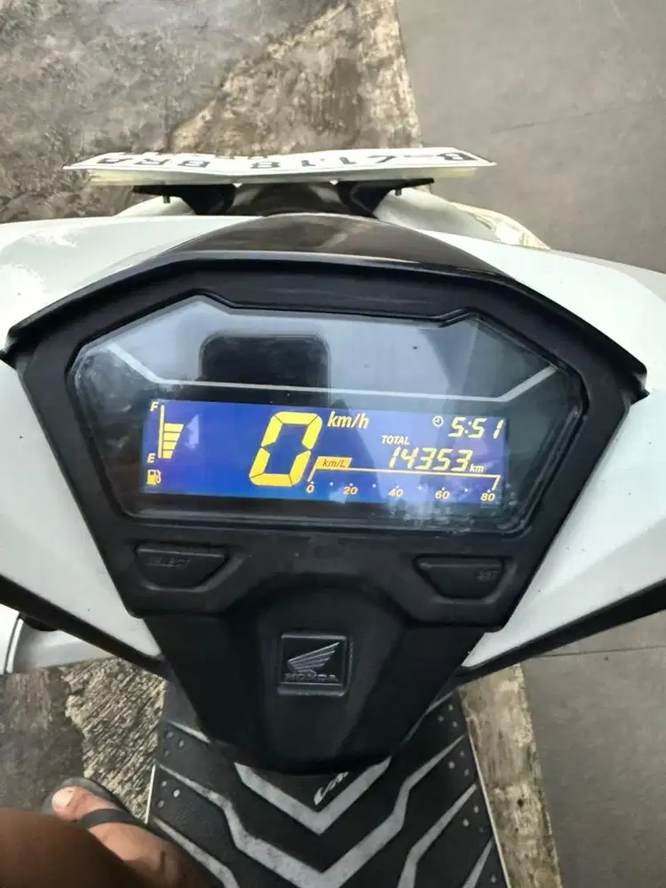 Vario 150 tahun 2018 keyless