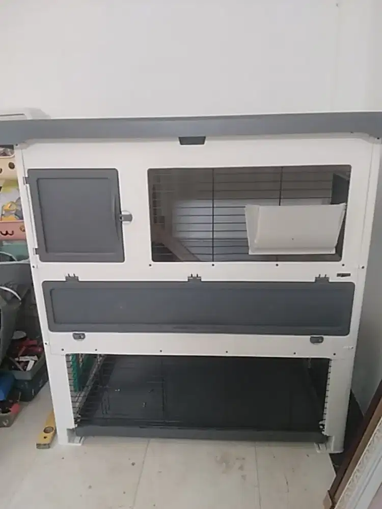 Kandang binatang import