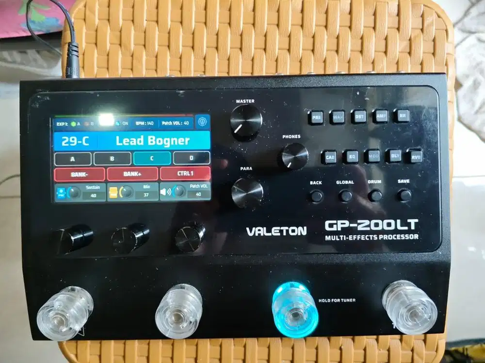 Valeton GP-200 EFEK GITAR/ bass