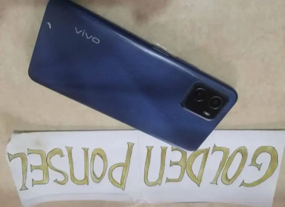 Vivo Y15S (32Gb/3Gb)Golden Ponsel