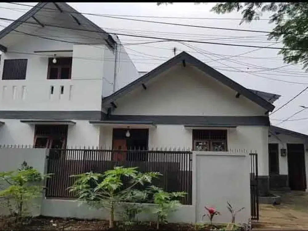 Disewakan Rumah Nyaman Aman Siap Huni Minimalis Lokasi di Sayap Cipaganti Bandung