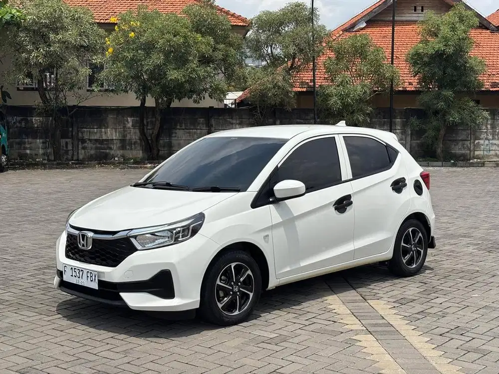 KM 10 RB BRIO E AT 2024