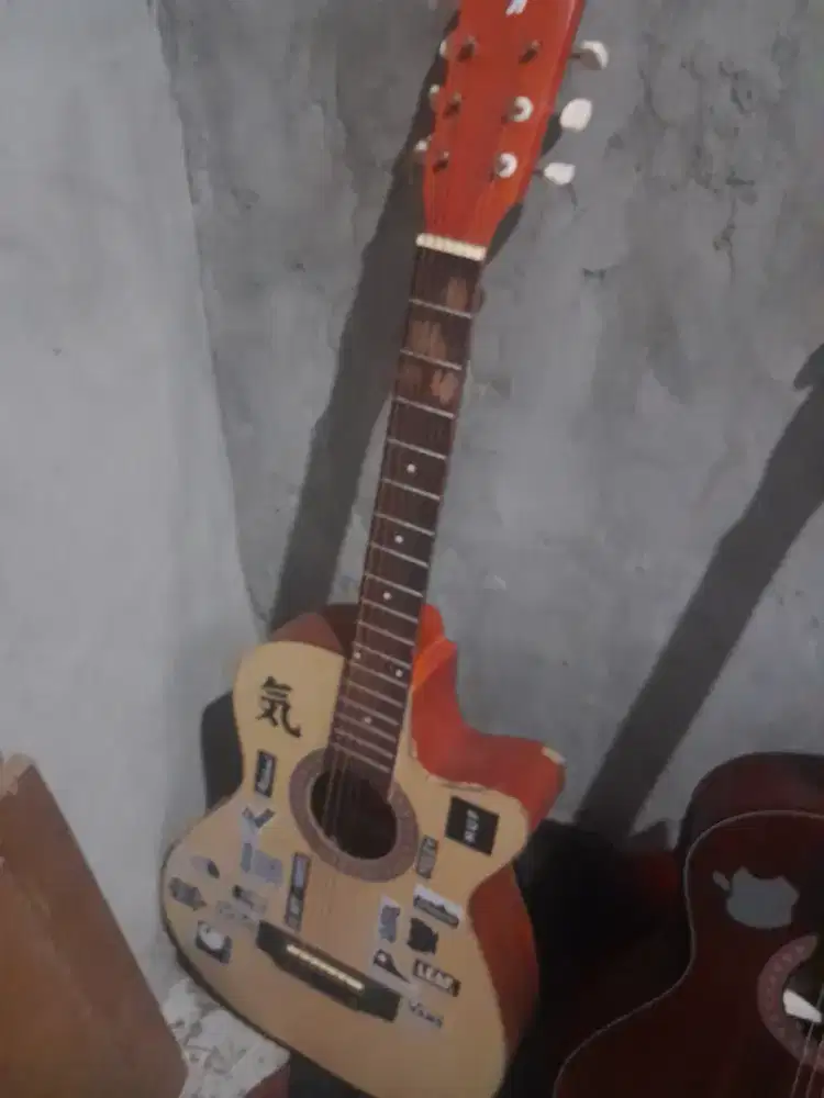 Gitar yamaha CUSTOM, jual BU, cod tangsel
