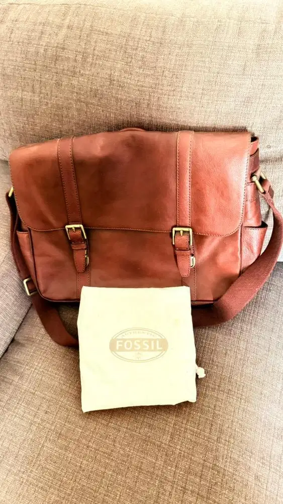 fossil bag man 100% authentic