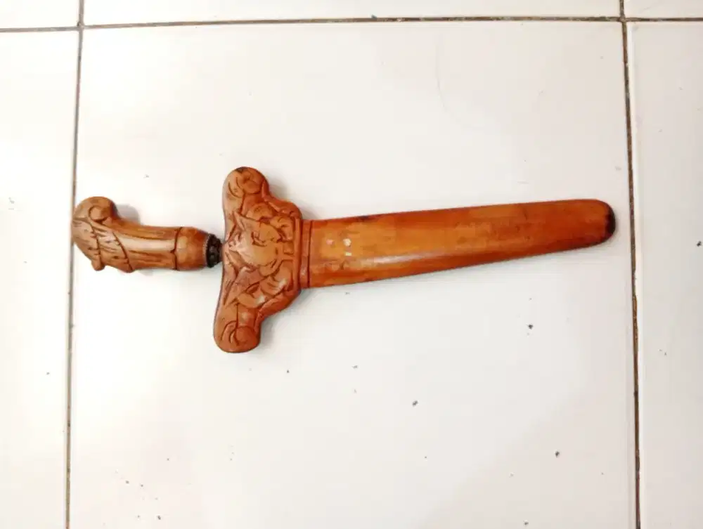 Keris patrem jangkung