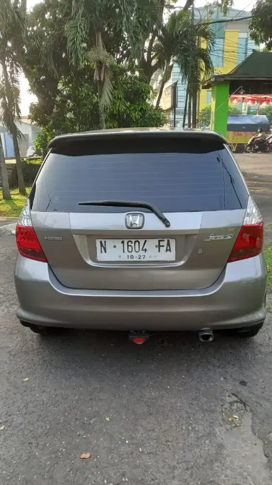 Honda jazz idsi matik 2007 nopol N 75 jt nego