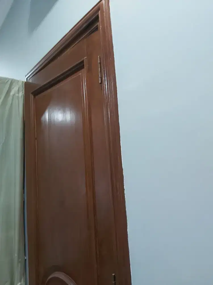 Jasa Finishing melamin politur cat Duco kusen pintu dan furniture