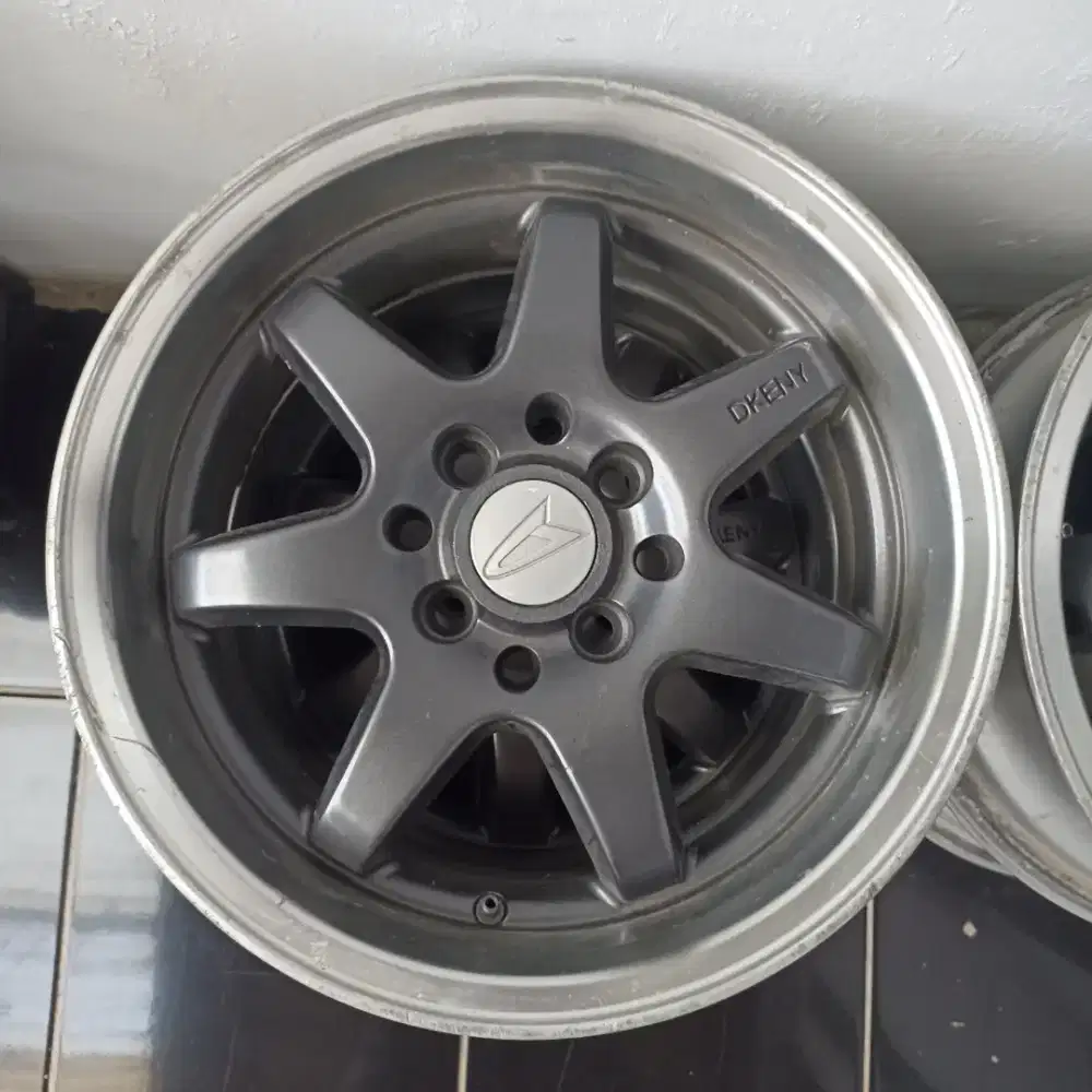 Velg R15 celong