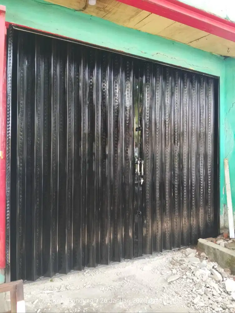 Pintu harmonika tebal untuk ruko & garasi | jasa pasan dan perbaikan