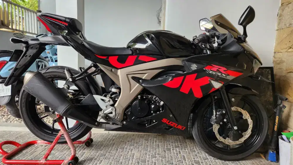 Suzuki GSX R 150