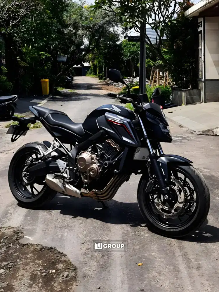 FOR SALE!! Honda CB650F 2017