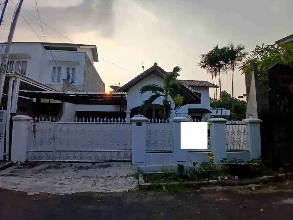 Rumah Besar di Jl. Jambore Cibubur Jaktim