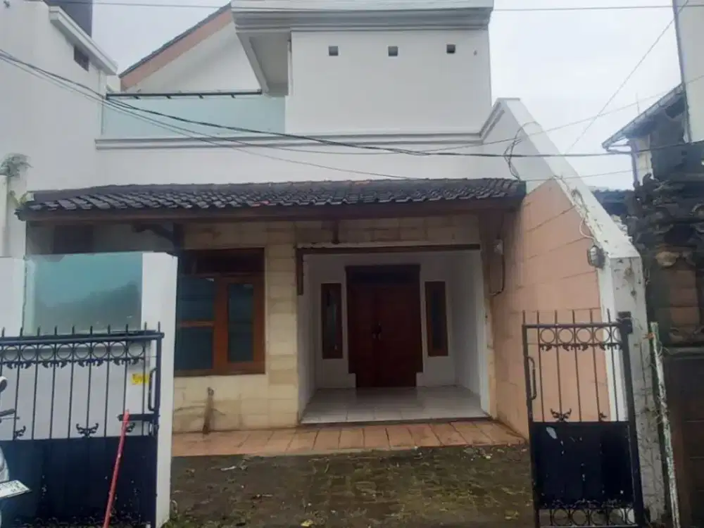 Dijual Rumah di Kawasan Semer Dekat ke Umalas / Canggu.