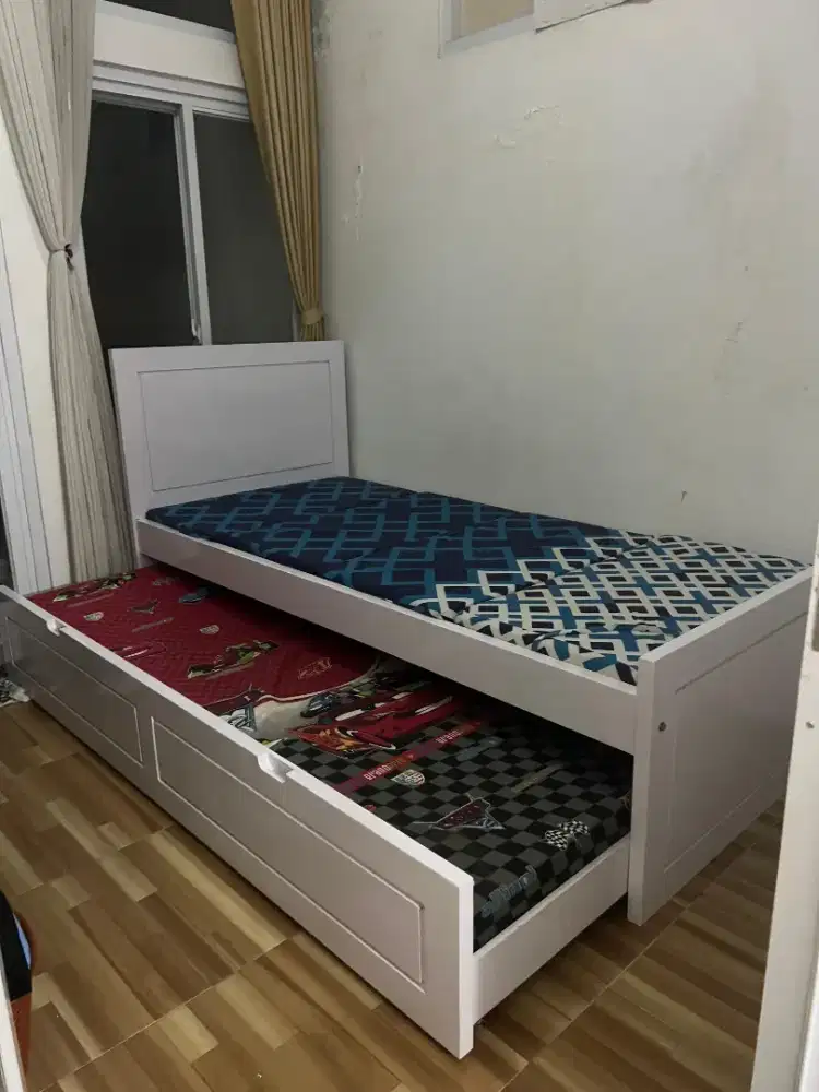 Dipan Sorong / Dipan Laci Murah