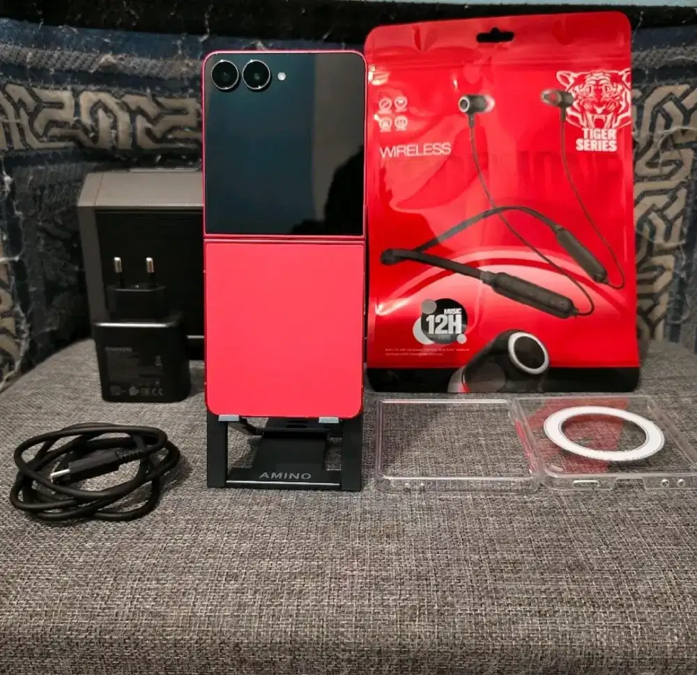 SAMSUNG Z FLIP 7 512GB FULLSET MULUS LIKE NEW NOMINUS GARANSI ON SEIN