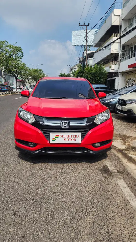 Honda HRV E 1.5 AT 2015 /2016 TGN1 DARI BARU  BG KOTA