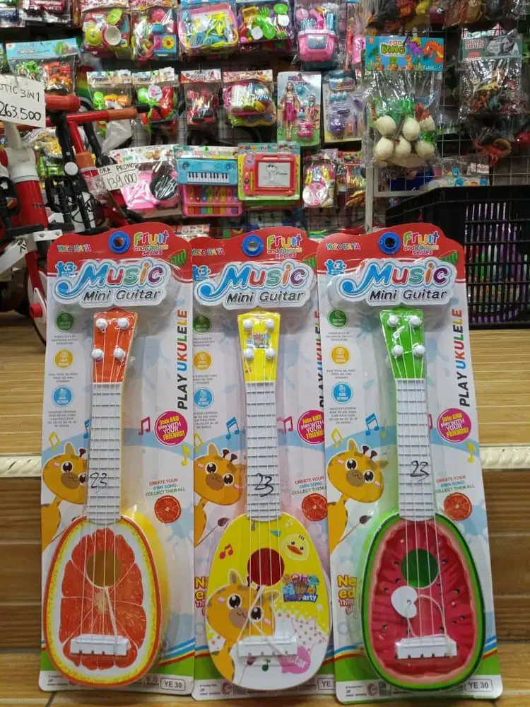 mainan anak gitar ukulele
