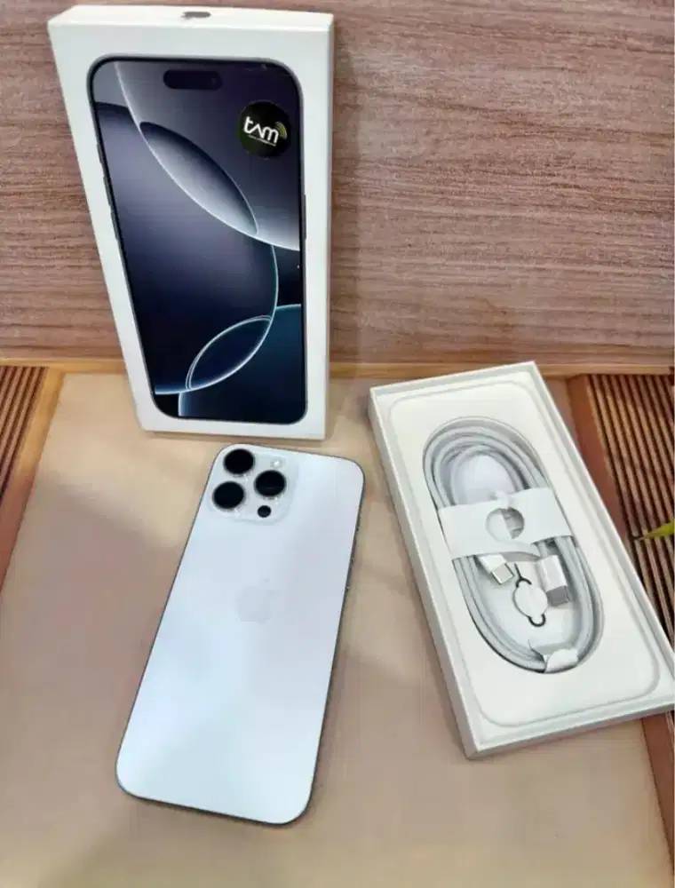 Iphone 16 pro max 128gb ibox white