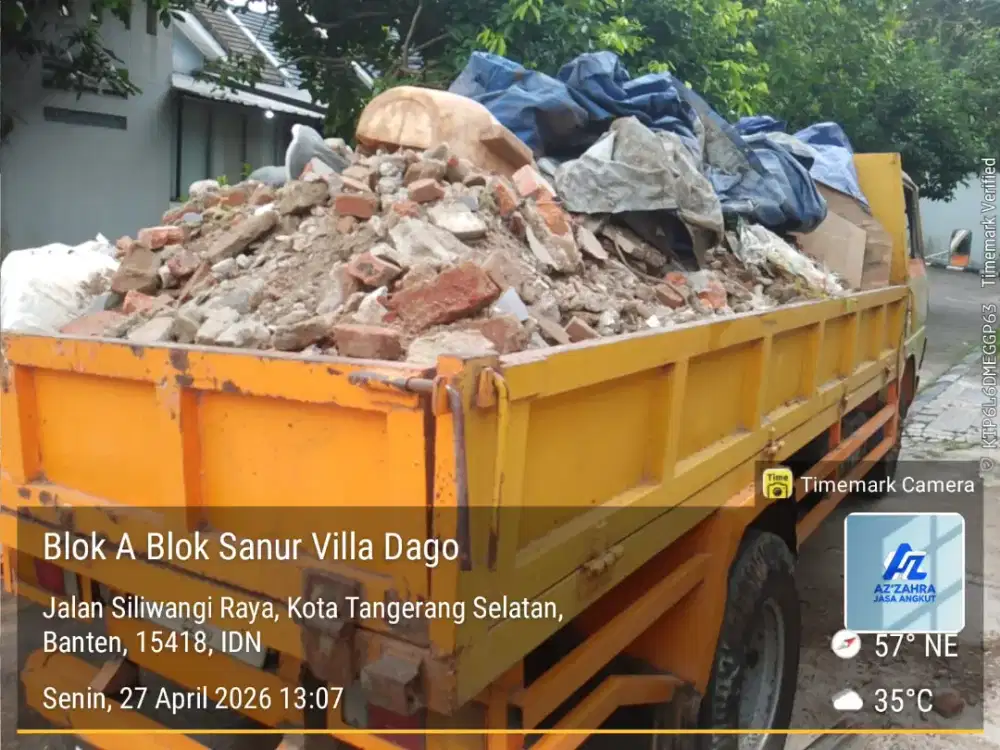 Jasa buang puing dan sampah proyek