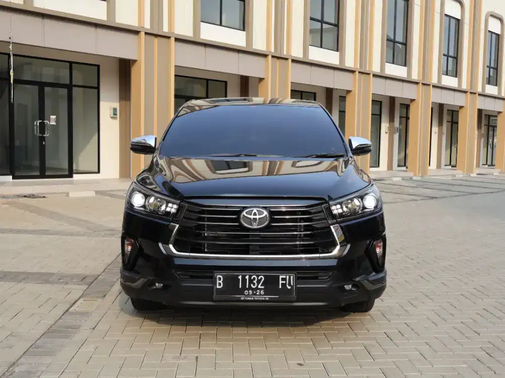 Innova Venturer Bensin at 2021 KM 40rban