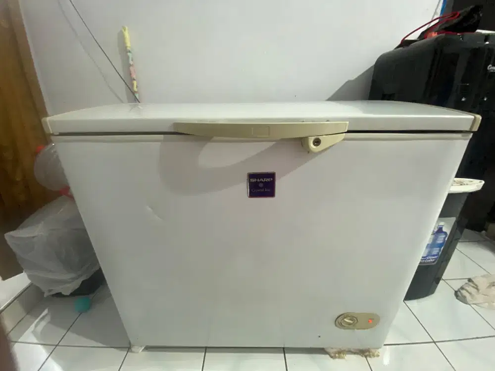 Freezer Box Sharp