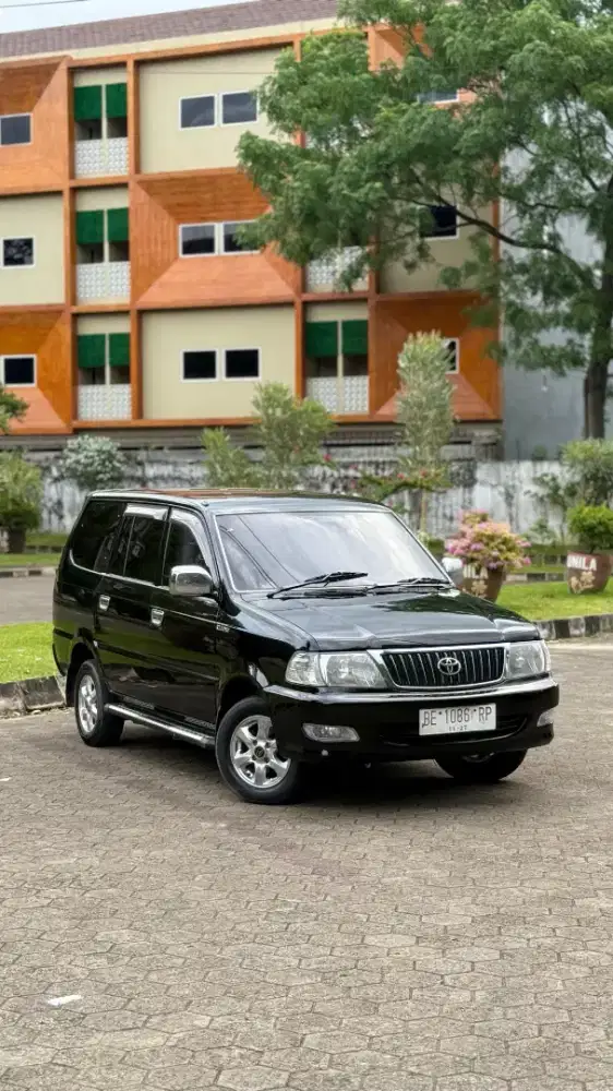 KIJANG LGX 2.4 D 2003