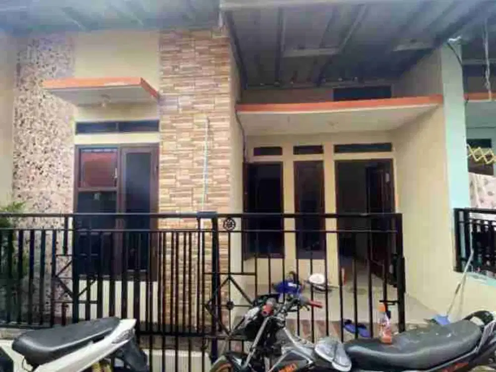 Rumah dijual butuh murah Cipayung Depok nego 300 jutaan
