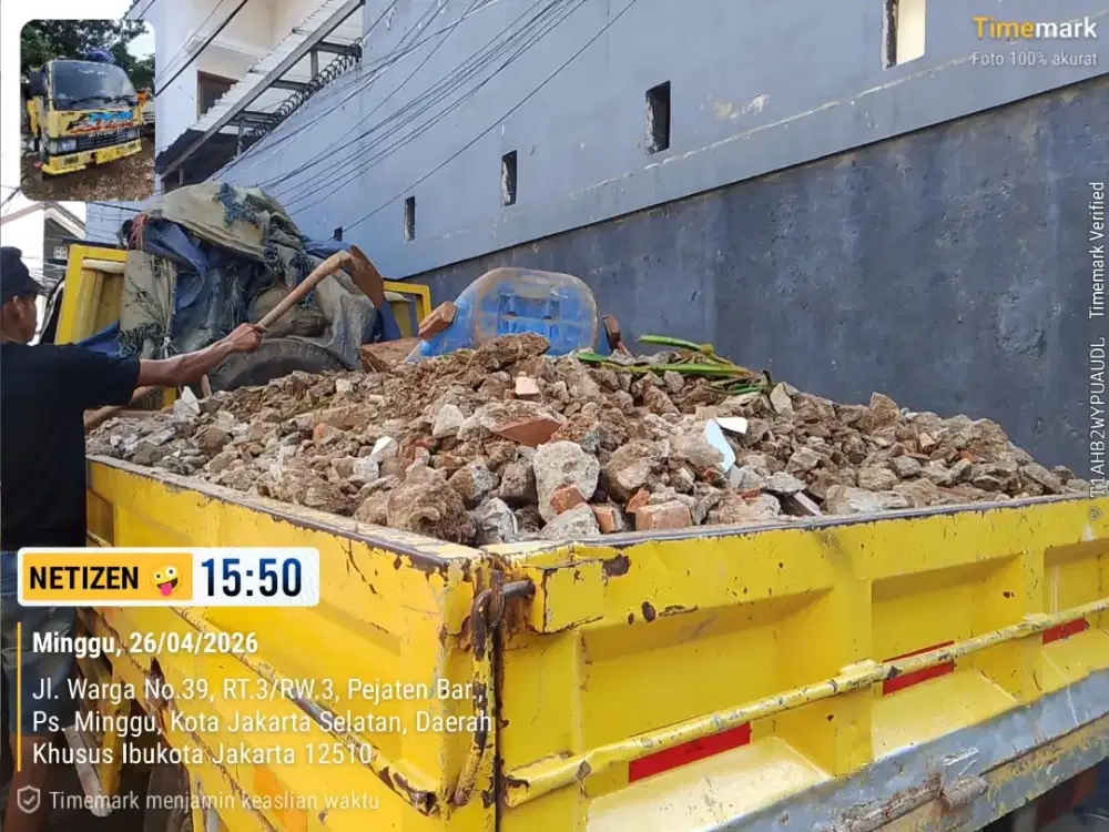 Jasa buang puing dan buang sampah