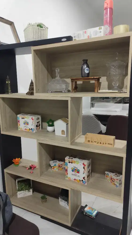 Lemari sekat 3 model Informa