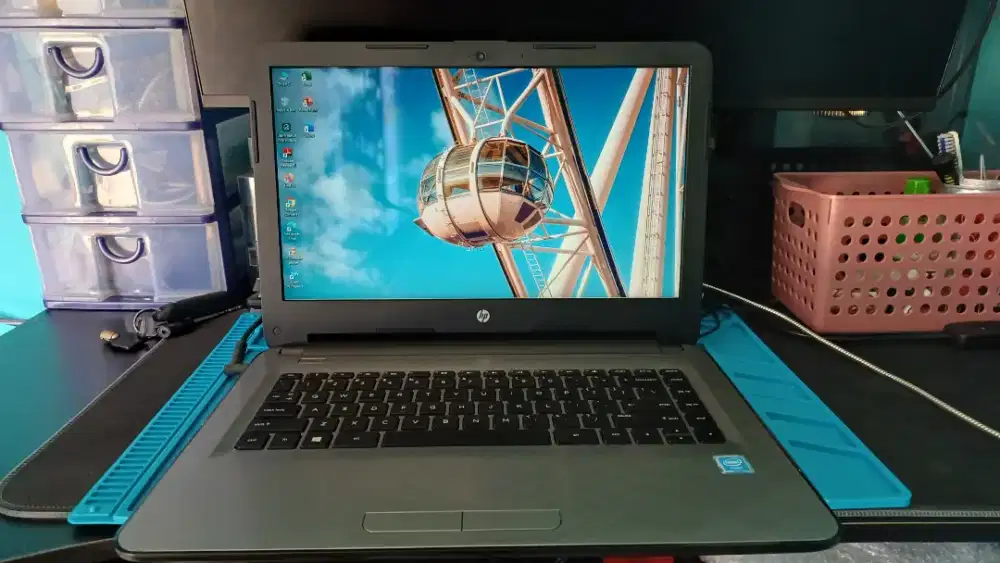 Laptop hp 14 4gb/ssd 256gb murah